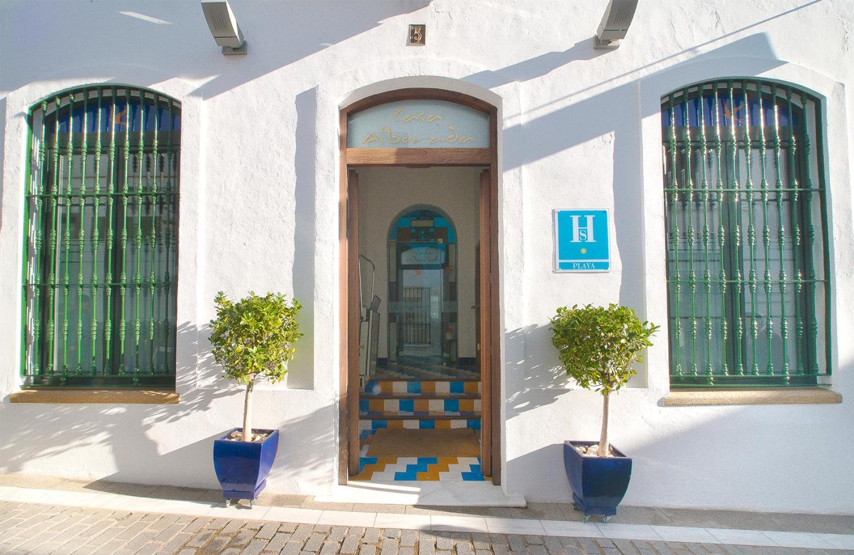 Hostal Casa Alborada كونيل ذي لا فرونتيرا المظهر الخارجي الصورة